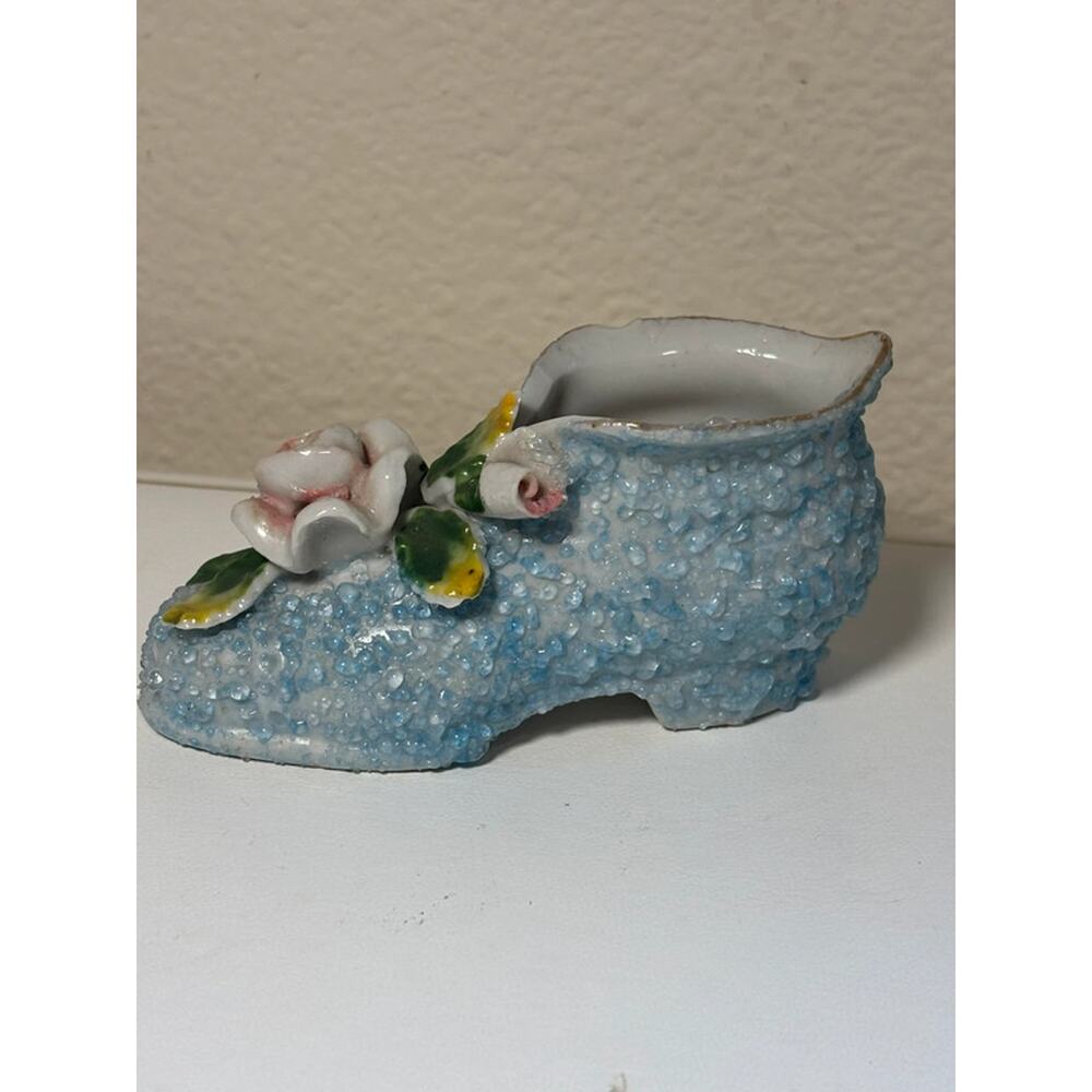 Vintage Porcelain Beaded Shoe Figurine Blue Moss Applied Rose Occupied JapaN - Picture 3 of 7